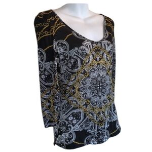 JENNIFER LÓPEZ Tee, black white gold chain, 3/4 sleeve, scoop neck. XS